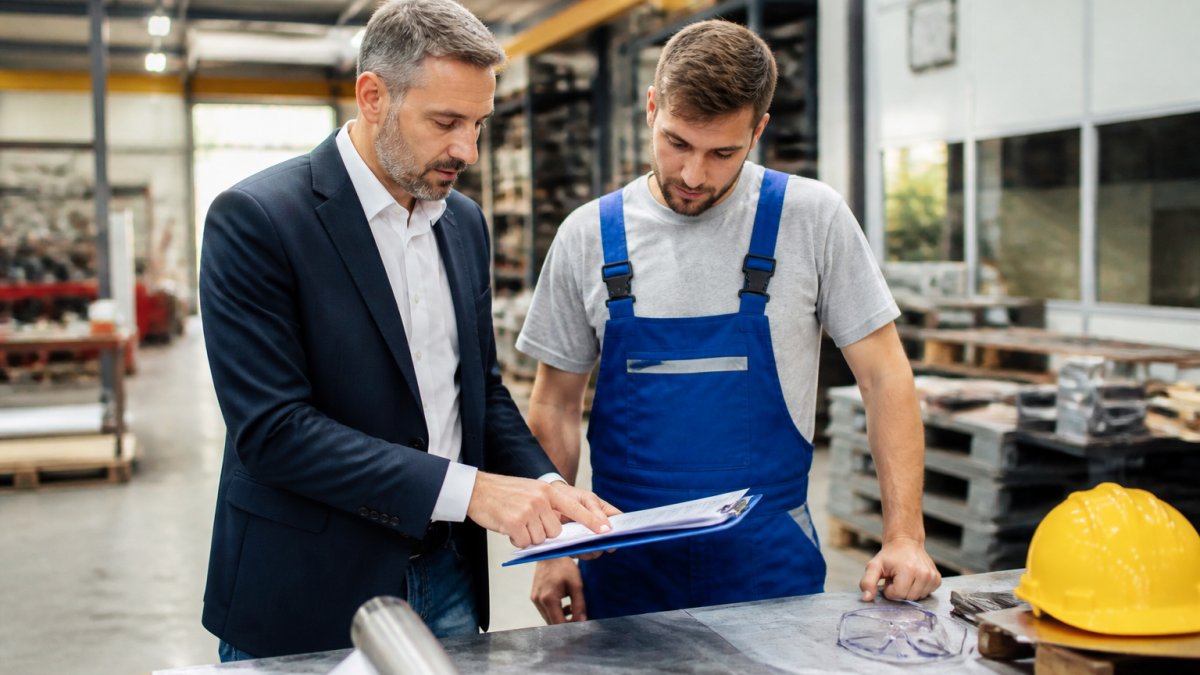 Externe Arbeitssicherheit für KMU: Vorteile und Praxis